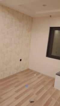 صبغ البيوت والمحلات التجاريه 🏠 ☑️معالجة الرطوبه 🖼️ ☑️صبغ اسطح عازل للر...