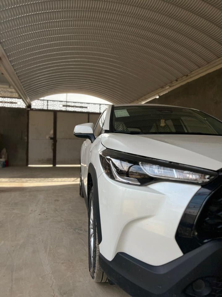 للبيع: Toyota Corolla Cross HEV (هايبرد)
سيارة بحالة الوكالة، لون أبيض لؤلؤي.ماشية ١٤٥٠٠
 
📍 الموقع: الديوانية
💰 السعر: [177$ ] (قابل للتفاوض البسيط)
📞 التواصل: [***********]
