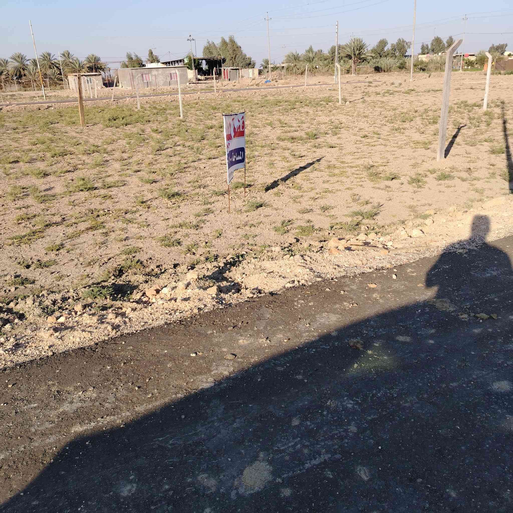 سلام عليكم توجد قطعة أرض للبيع مساحه 200متر واجهئ 10 ونزال 20 كافت الخدمات ماء كهرباء تبليط
سند ٢٥ تحويل مباشر مع نسخه من السند الموقع قرب الموكب البسعبر موقع مميز سعرها 16
***********
