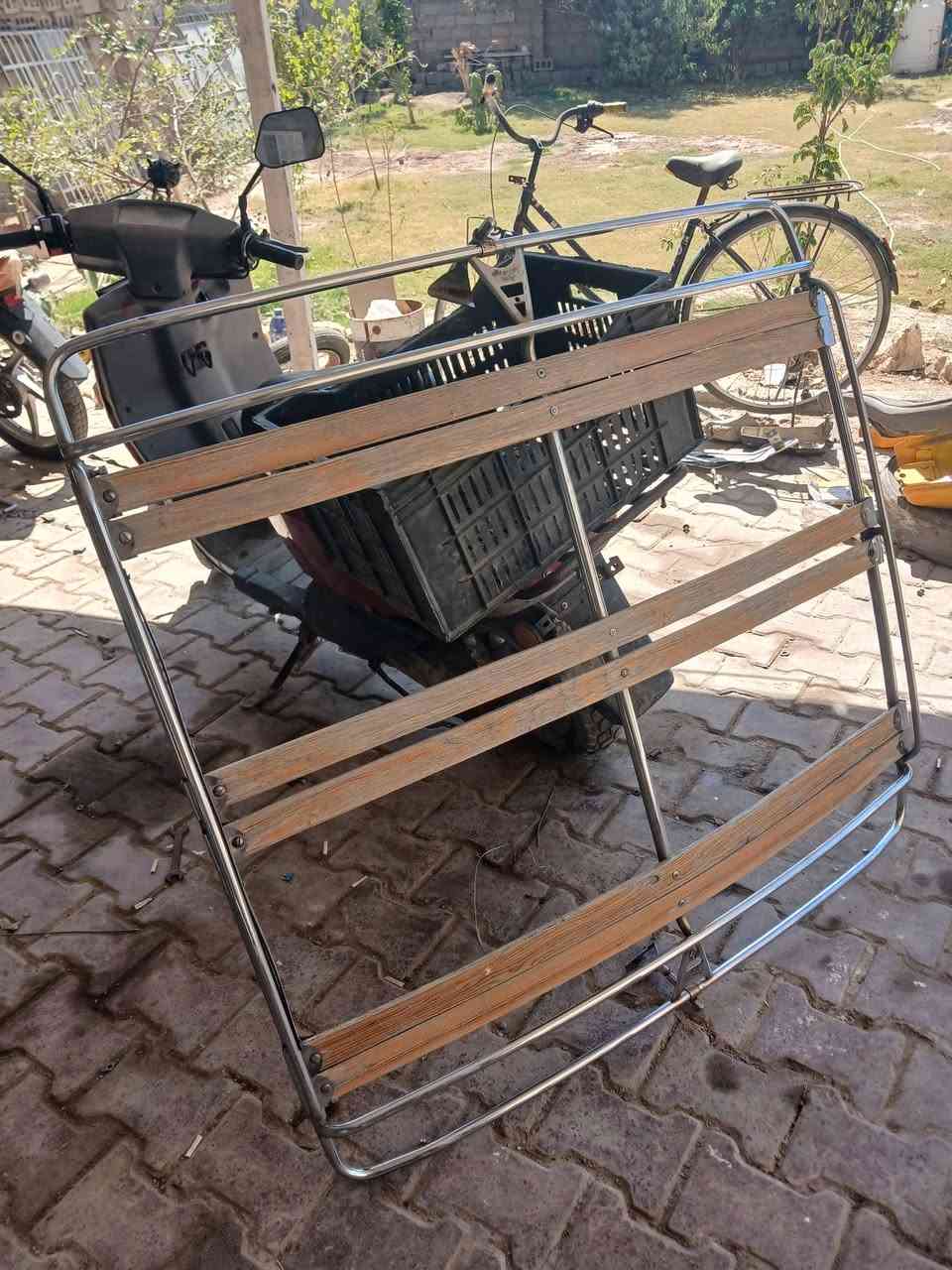 عندي سوبايه طياريه مال حيدر الاسحار جانت مشدوده عل النتره سوبايه نضيفه كلش احنه مفصليه ب 250 سعره 125 مكاني كربلاء سيد الوصياء الاستفسار ***********

