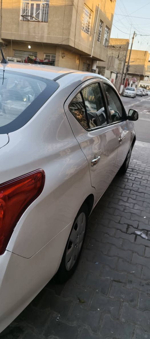 السلام عليكم البيع سني هندي موديل ٢١ ماشيه ٥٢ ألف السيارة على وضع الشركة رقم بغداد (بسمي) مكفولة من صبغ وكير ومحرك وتبريد مكاني بغداد الحرية ***********
