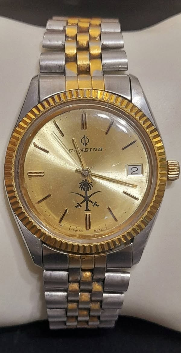 Costa silver 💥 
 كاندينو سويسريه اصليه كوارتز كلاسيك بطاريه تحمل شعار السعوديه  حاله ممتازه كما هو موضح  بالصور  بدون  مشتملات 😍😍
📌العنوان: طنطا شارع المديرية.
                 طنطا شارع الجلاء
جنوب سيناء. شرم الشيخ .السوق القديم مول تيران محل ٨٠
للتواصل والإستفسار على رسائل الصفحة أو واتس 01000188248

متاح شحن جميع المحافظات.
الدفع فوري .فودافون كاش أو عند الاستلام 

#كوستا_للفضيات #فضه #انسيال #احجار_كريمة #دلاية #Costa_sliver #silver_jewelry  #silver #ring #bracelets  #stones #gemstone #sale #watches #swisswatches #silverstone  #gift #Pandora 
#Fashion #fashionlover  #pandent  #sterlingsilver #pearls #jewelryfactory #manufacturer #silvermaker #daily #jewellerydesign


**إذا كنت صاحب هذا الإعلان وتريد حذفه لأي سبب، رجاءا أرسل رسالة إلى الدعم الفني**