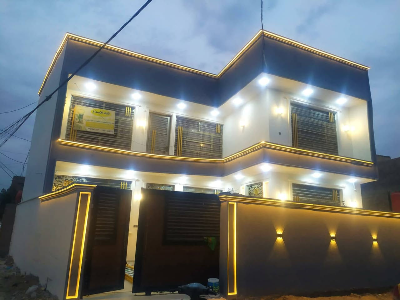 بيت لبيع   200 م🔥 سند 25

للبيع بيت  حله نادر الثانيه شارع كراغول نهايته قرب كافتريا ابو عمار 

🏡 تفاصيل العقار:

 • المساحة: 200 م²
. طابقين 
 • الواجهة: 13 م

 • النزال: 15 م

📞 للتواصل: ‏‪***********‬‏ (اتصال أو واتساب)
