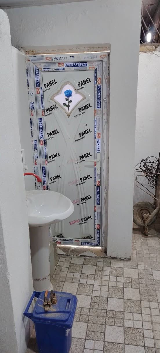 السلام عليكم 
مشتمل بناء حديث طابو زراعي
سند25
المساحه 100م
 5*20م 
استقبال
غرفه نوم 
صاله 
مطبخ 
كلدور 
مجمع صحيات 2
شارع 100
مقابل الاستداره 
او طريق العلويه شريفه ع الفرع المقابيل 
الملعب الخماسي السعر ٦٥ وبيه مجال مكلف بنشر 
للاستفسار اكثر ***********
***********
