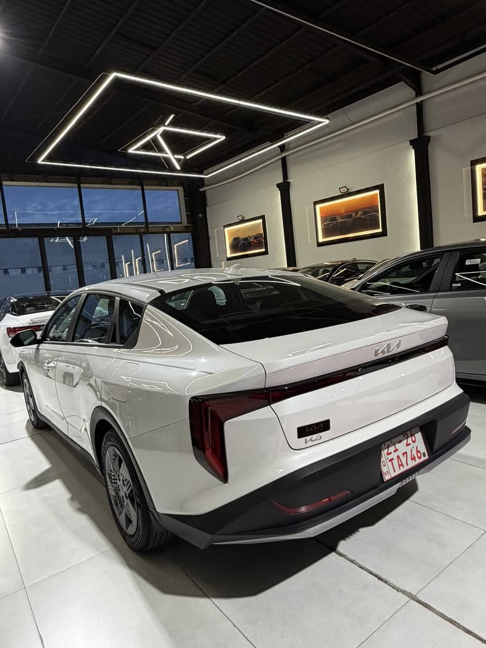 السلام عليكم
سيارة K4 موديل2025 زيرو
اللون المميز ابيض 
محرك 2000دوش
ماشية 3 ألف mi فقط
كلين بدون ضرر 
سياره ليبل واحد بدون حادث ولا تعديل ولاتبديل ولاصبغ كما موضح في الصور.
مواصفات//
بصمه
شاشه متصل حجم كبير
منافذ شحن خلفيه
سايد بريك كهربائي
مانع انزلاق
تحكم وضعيات قياده 
فول تحكم ستيرن
فول قيادة ذاتيه مع تحديد مسار
رادار امامي وخلفي 
فول حساسات توقف ذاتي
لد أمامي مع عدسات زنون

♦السياره نص مواصفات 
♦السياره بدون رقم تسجل جميع محافضات الاقليم
♦السعر 178$
للأستفسار آتصل آو واتساب على الرقم ***********
