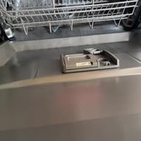 غسالة صحون • ريد ايطالية • مفتوحة فحص