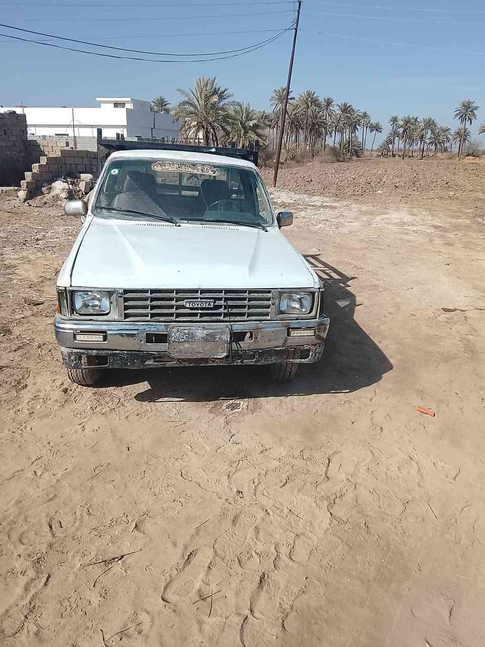 السلام عليكم بيكم للبيع م 88 مكينه بيها خيط بخار قليل كوم حديد أتعهد من سرقه بدون لوحات  وعشائر كير اكسل شاصي نضاف الكشر كدامك ابيع على هاي وضعيتها كوم حديد أتعهد من سرقه وعشائر السعر قفل 10 اوراق مكاني بغداد اليوسفيه ***********
