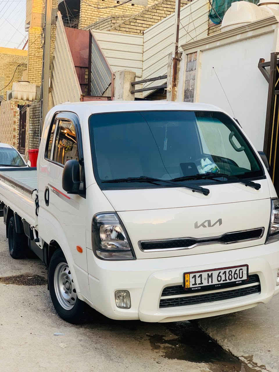 للبيع او مراوس كيه حمل مسكر فول مواصفات موديل 22 بجم 23 اوتماتيك رقم بغداد دولي باسمي ماشيه 58 الف بيها مكانين بارد على كد اصبع الشراي يتصل ***********
