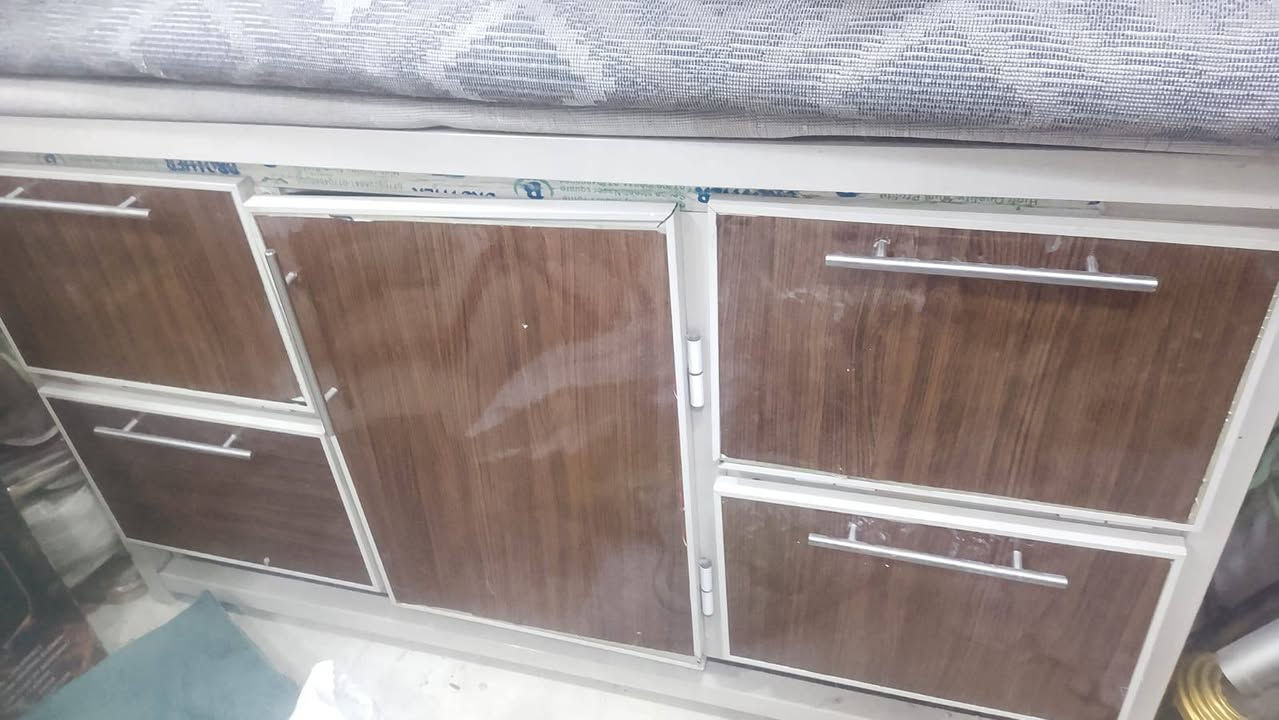 كاونتر المنيوم بدون سنك نظافه وتكمه سعره 125وبي مجال


**إذا كنت صاحب هذا الإعلان وتريد حذفه لأي سبب، رجاءا أرسل رسالة إلى الدعم الفني**