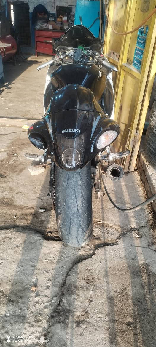 السلام عليكم هيبوزا 1300جيل الثاني رقم وسنويه دراجه نضيفه وحلوه الدراجه بيهه بدايت بگن شغاله وتمشي للمراوس حسب القناعه او بيع السعر ٣٥ ورقه اليجي يشلع عيوني عنواني نجف


**إذا كنت صاحب هذا الإعلان وتريد حذفه لأي سبب، رجاءا أرسل رسالة إلى الدعم الفني**