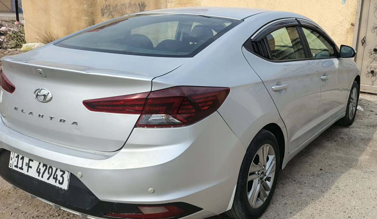 سلام عليكم للبيع فقط النتره موديل ٢٠١٩ امريكي حادثها قطعتين بس لون سلفر كير اي تي رقم بغداد باسمي مكينه كير حداديه خير من الله مكان سياره بغداد محموديه لسعر 123
للستفسار ***********
