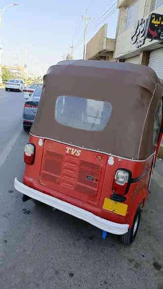 تي في اس للبيع مديل ١٨ اوراق.  مكينه ٢٢ كارتون مال تفصيخ برغي ما مفتوح بيه سلف شركه مال تفصيخ. تكتك جاهزه وجديده سعر ٣٧٥٠ وبيه مجال رقم *********** مكان ناصريه مركز
