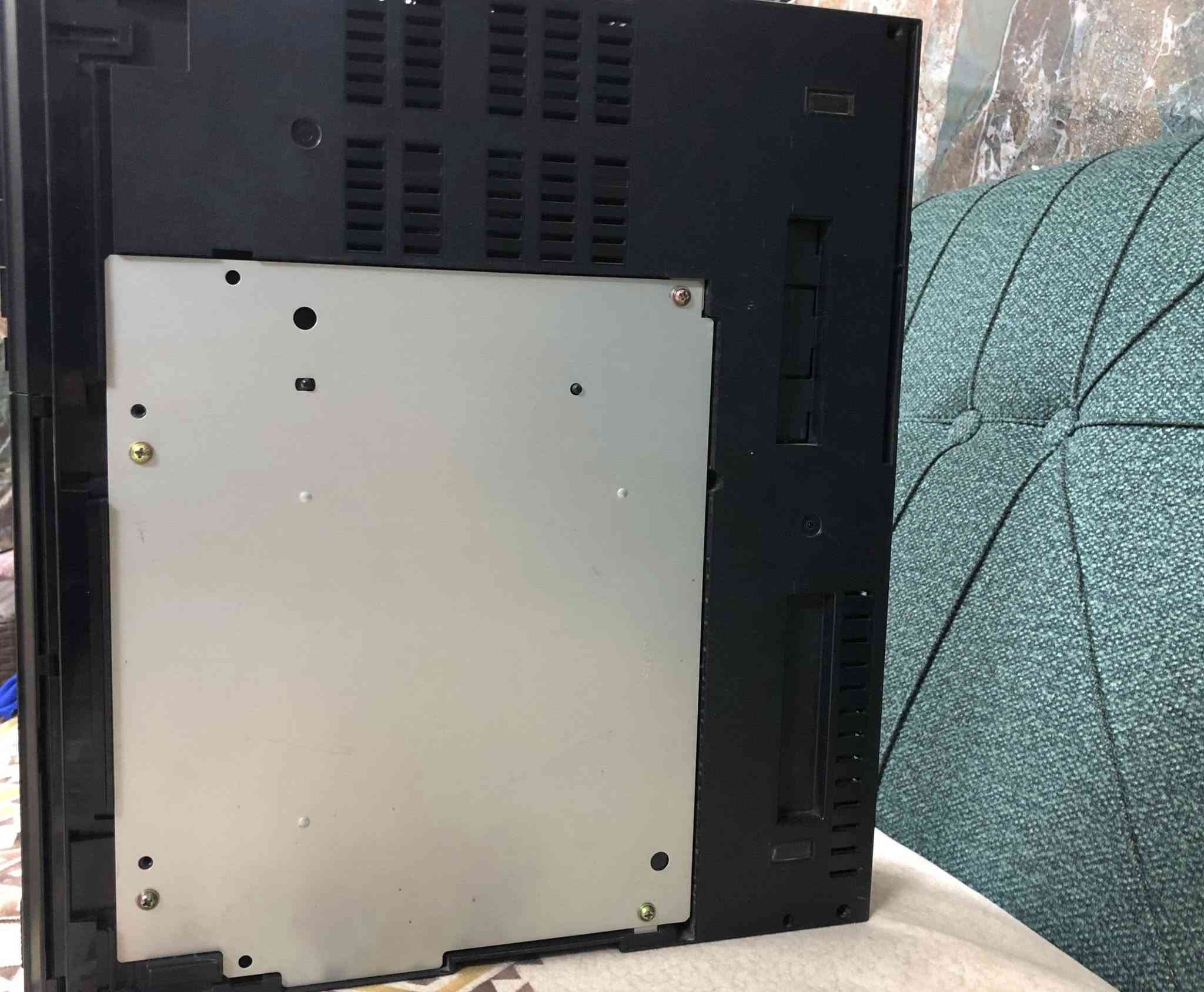 للبيع فديو ناشيونال جي
N-V 101 

بالكارتون رجاء التفاصيل على الخاص الهاتف بي واتساب  ***********
