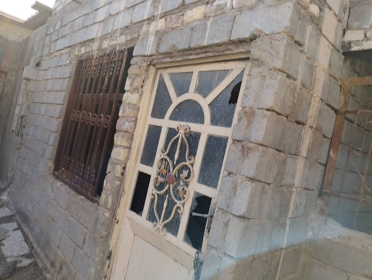 للبيع 
المساحه 110 متر 
زراعي مشمول بالتطويب ضمن قرار 320 
زراعي ميسان خلف مجمع جوهرت العرب 
طريق الزوار عمود 39لاستفسا ***********
السعر مناسب
