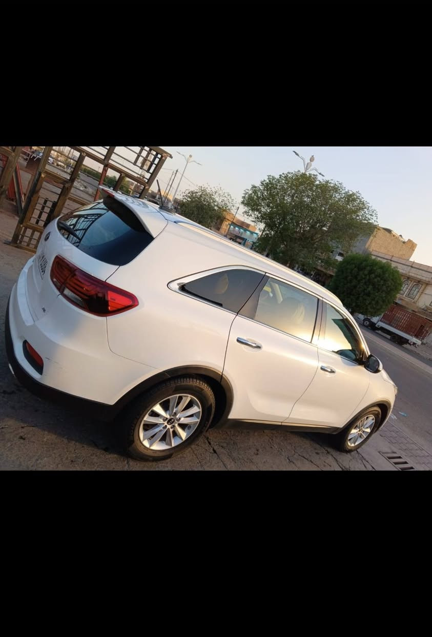 السلام عليكم سورنتو 2020 للبيع وارد امريكي ضرره موضح بل سونار سياره رقم بغداد باسمي ٦ سلندر والسياره ٧ راكب للاستفسار اتصل *********** السياره بدون موصفات تحكم استيرن مكان السياره فلوجه
