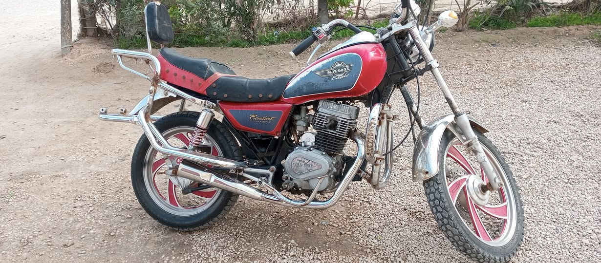 دراجة للبيع شغاله كلها عوزه ترتيبات نكره سلف كلك كلك موديل ٢٠١٩ مكانه نجف ابو صخير  سعره ٣٢٥ وبيه مجال الشراي متواجد ع الفيس ***********
