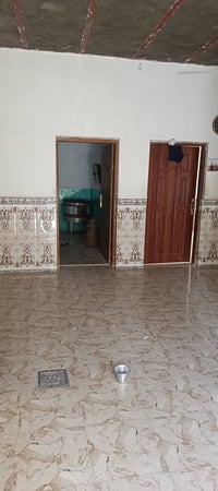 ٢٣٠م • ٣ غرف • شارع مطار القوسي