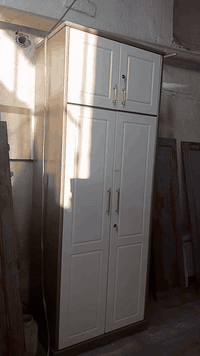 معرض سليم
غرفة نفر كويتيه إيطاليه كنتور بابين قاطين 
ميز مرايه. كومدي   سرير نفر السعر 350 ألف 
قفل من الأخير عنوان داخل المنشور 
***********
