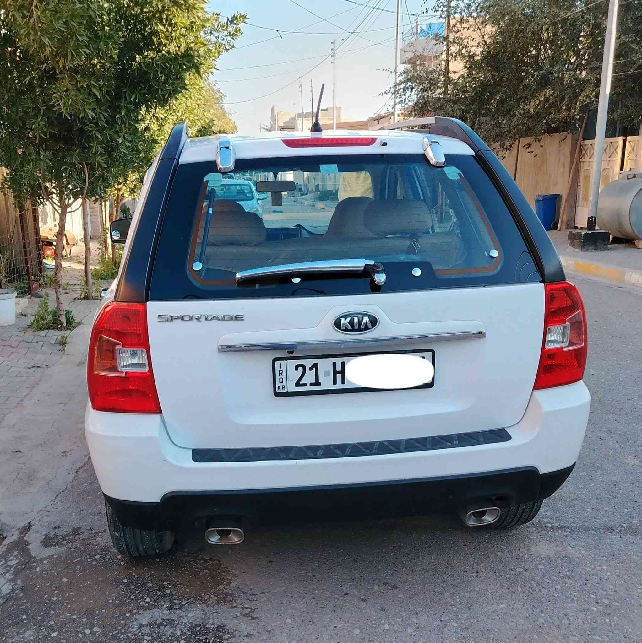 السلام عليكم اسبورتج للبيع موديل 9 رقم سليمانية  بسمي تدفئة تبريد شغالات السيارة خير من الله  تخم تاير  باتري جدد صدرهة كلش زين عارضها ١١٨ وبيها مجال بصيط للاستفسار الاتصال على الرقم *********** او *********** اي استفسار على الأرقام واني خادم
