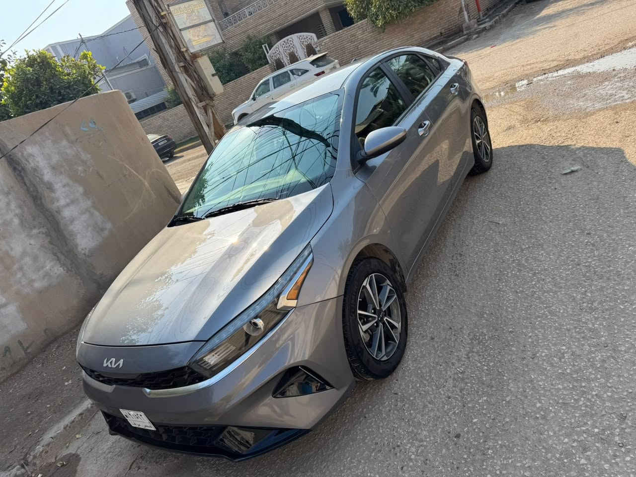 السلام عليكم كيا فورتي 2024 فئة LX ماشية 34000 ميل حقيقي الحادث دعامية تبديل فقط ويوجد تعديل في الشاصي بارد السيارة دخول جديد 🆕 مكينة 1600 دوش كير CVT السعر 145$ وبيه مجال مكاني بابل للاستفسار ***********
