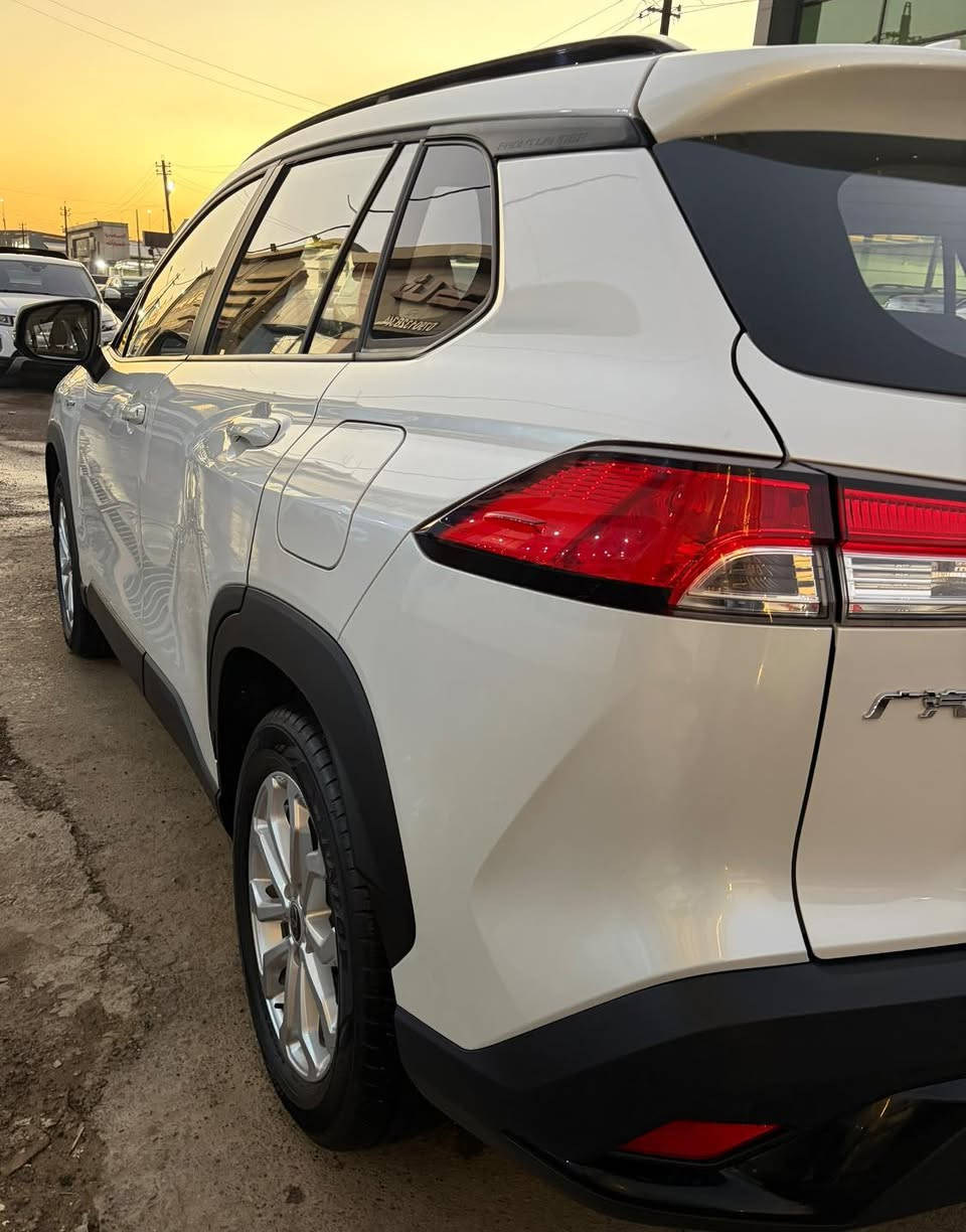 سلام عليكم
فوتلندر 2025للبيع السيارة مواصفات خليجي

كشافات

 حساسات امامي وخلفي 

داخل احمر واسود

اشاير بالمري

شاشة

محرك+كير مكفولات
 

الرقم ***********
