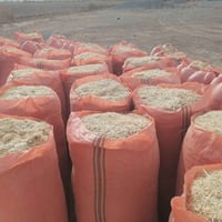 يوجد تبن للبيع شلفان السعر 5000 الشليف ومال كراضه وشرط نضيف وناعم واصل...