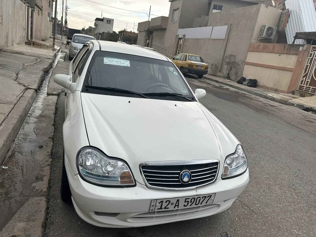 السلام عليكم سيكي 2012اول وجبه داخل اسود رقم نينوى كير مكينه كورله توماتيك تبريد تدفئه  بدون حادث مصبوغه جمالية طخم طخم تاير جديد 
الخاص مغلق 
***********
***********
