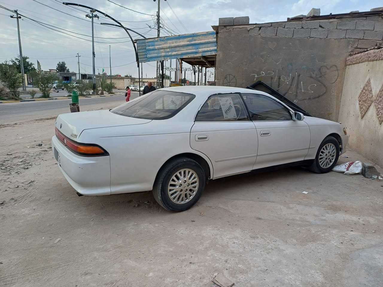 سلام عليكم  مارك رقم بصره نكليزي سنويه ل٢٩ سياره جاهزه فول مكينه وكير شرط كفاله اصوليات ومن ضربه لقويه سعر ٧٣وبيها مجال قليل كلش 
*********** وتساب أو شريحه
