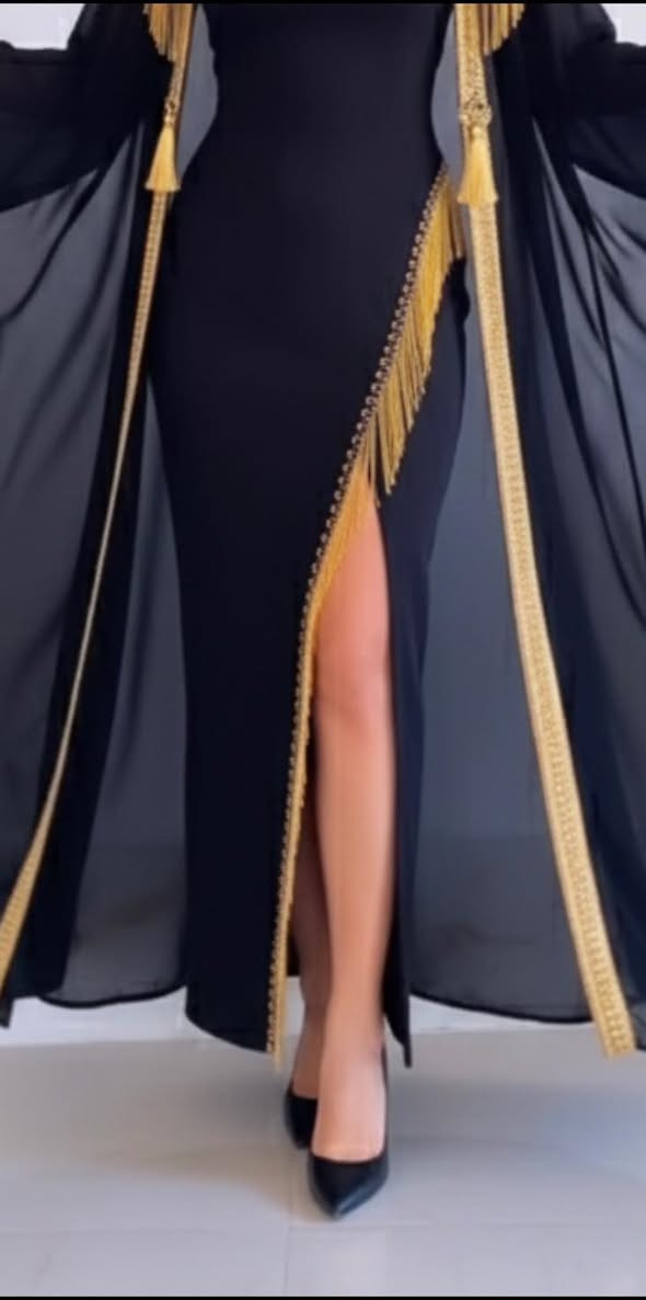 فستان بينصل+بشت ملبوس مرة وحدة اخو الجديد والله ممعيوب ابد قياس42 ويلبس حته ل44 ينطي ليكرا خامته مو من هاي الخفيفة فصلتة عد مصممة والله اخذته ب100 اريدة ب50 ويه توصيل


**إذا كنت صاحب هذا الإعلان وتريد حذفه لأي سبب، رجاءا أرسل رسالة إلى الدعم الفني**