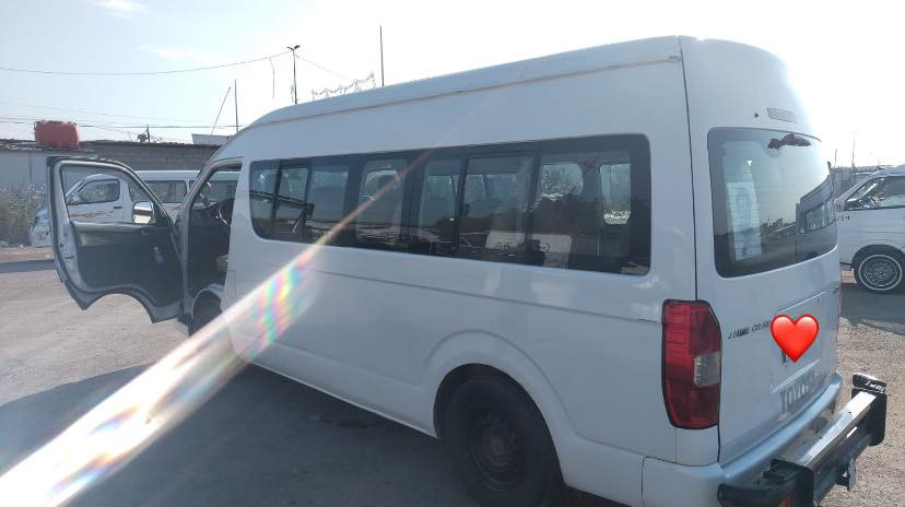 السلام عليكم ورحمة الله وبركاته
جنبي عاليه اشتو موديل 2014سبارة جاهزه تخم تاير كير محرك اكسل صدر حداديه كهربائيات  كلها شغاله تبريد تدفئة السيارة رقم بغداد تحويل مباشر بسمي مصفرة هيئة ضريبه كبل للشارع السعر 125بيها مجال حك الجيه العنوان بغداد ***********رقم مكلف بالنشر
