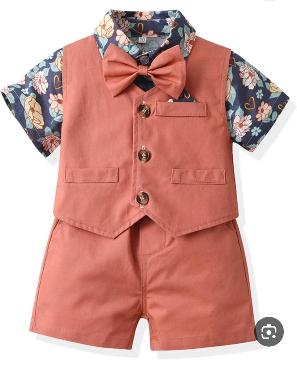 طقم ولادي يتكون من شورت +يلك +فيونكة +قميص+ شيالات بهالجمال هذا يلبس ٥ل٦
سعر ١٥
توصيل الفين شامية
٣ محافظات
٢ مركز ديوانية


**إذا كنت صاحب هذا الإعلان وتريد حذفه لأي سبب، رجاءا أرسل رسالة إلى الدعم الفني**