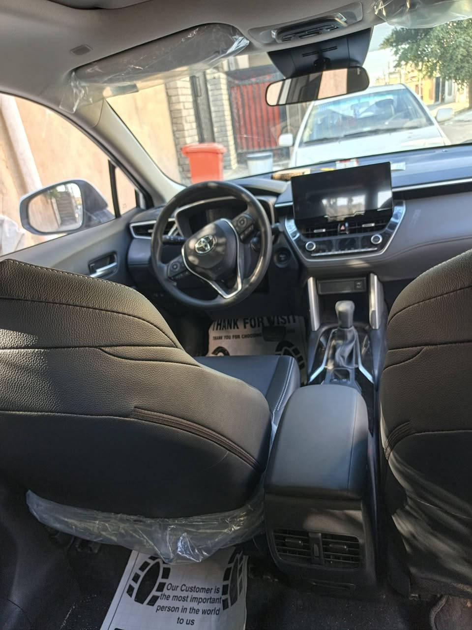 فرونت لاندر موديل ٢٥للبيع السيارة زيرو رقم بغداد مميز باسمي كشنات جلد فتحة سقف تبريد أمامي وخلفي تحكم ستيرن جام أوتو تحكمات ترحيب السيارة مال بيت زيرو ماماشية هذا رقمي
*********** مكاني بغداد البياع
