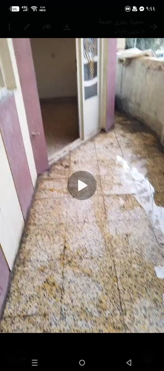 مشتمل ١١٠م ط٢للايجار موقع مميز على شارع قادة ٢غرفة صالة مطبخ وخدمات ٨٠٠ الف ٤اشهر مقدما ***********
