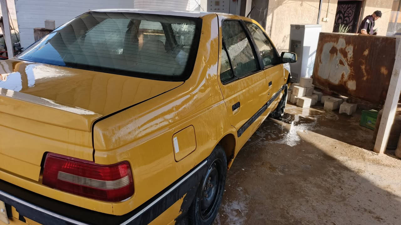 بيجو لميس ٢٠١٢
كير ومكينه مكفولات
رقم بغداد مصفره من كلشي
سنويه ماساقطه
بابل المركز
***********
