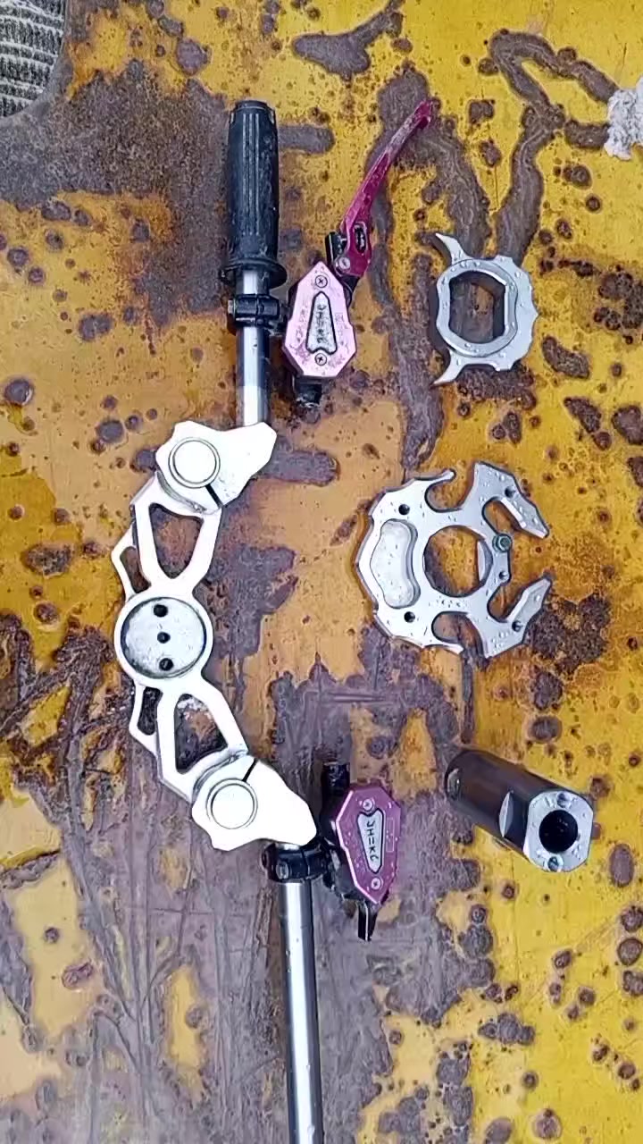 شباب
ستيرن رياضي مال تفصيخ يرهم كل الدراجات (٣ قطع يجي) وياه يدة بريك خلفي لون كرزي 
شراي يجي خاص


**إذا كنت صاحب هذا الإعلان وتريد حذفه لأي سبب، رجاءا أرسل رسالة إلى الدعم الفني**