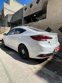شباب عندي هاذ الويل حجم ١٥ امريكي اصلي مصبوغ وكامل اريد اراوسه ابويل ١...