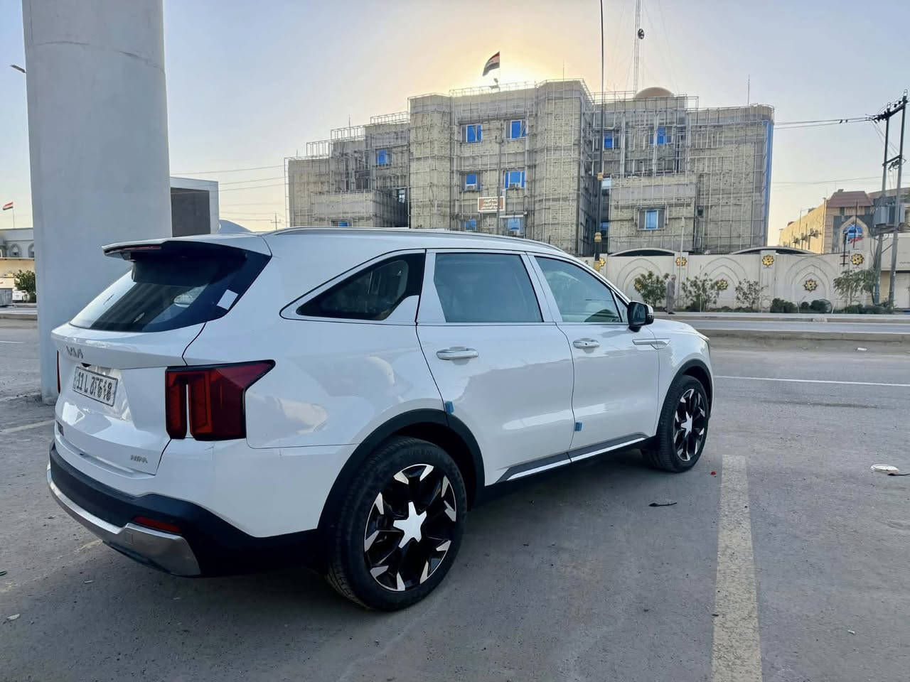 السلام عليكم سورنتوا موديل 2025رقم بغدادخليحي 6 سلندر  زيرو ماشيه 300ك باسمي تحويل مباشر مكفوله كفاله عامه وكاله نم ضمان صيانه 5 سنوات  ويل 20 داد شو ب326 وبيها مجال بسيط للاتصال ***********
