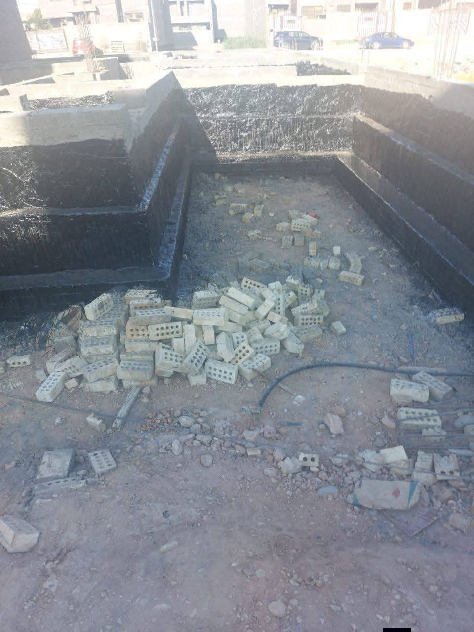 قطعه ارض للبيع طابو صرف المساحه ٢٠٠متر الواجه ١٠متر والنزال ٢٠متر الموقع حي الجزائر مقابل المحكمه الجديده حي السجاد قريبه جدا من الشارع العام للاستفسار مكتب النبل للعقار والبناء والهندسه *********** واتساب ***********
