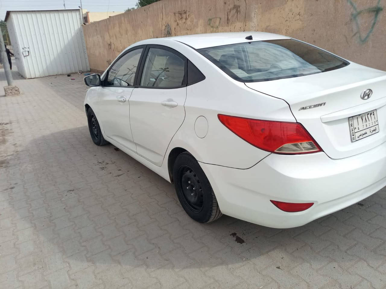 اكسنت موديل 15 خليجي للبيع او مراوس وانطي فرق
سياره بيه ضربه بجم بس بدون دواخل مصبوغات مداكر اماميه  وبيه مكان صبغ عندي فيديو موضحه  مكينتها الف وستميه سعر 80قفل *********** الزبير, البصرة
