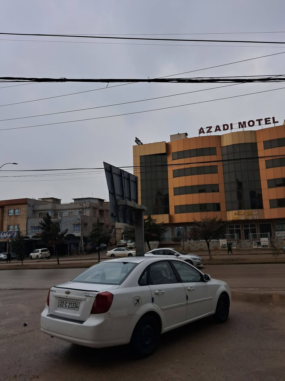 سلام عليكم 
سياره شوفرليت 
2011
سياره بون دعم بس ربع باب صبغ 
رقم سنويه جديد 
كيرمحرك شه رت تبريد ثلج شاشة ايباد 
كاميره 
سعر سياره 78مجال😱🥶
مكان سياره عقره 
رقم موبايل واتساب أو فايبر 
للتواصل أو افتيسار ***********
