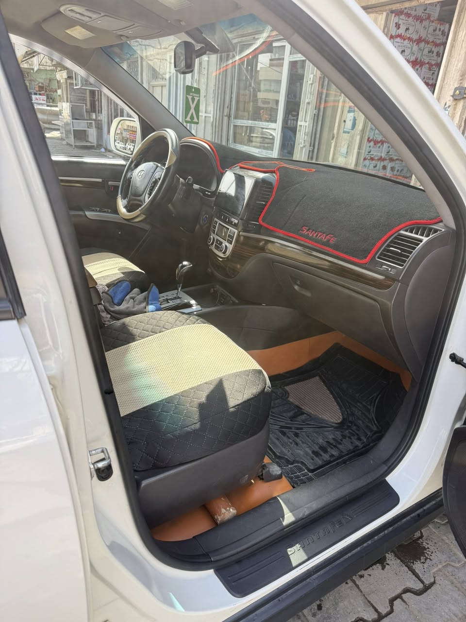 السلام وعليكم
سنتافيا 2012خليجي محرك4سلندر فول بصمه فتحه مري شفط

سياره جاهزه رقم بغداد جديد من كل نواحي صدر وتايرات تبريد تدفه كله شغال جدد شاشه كامره  محرك وكير مكفولات سعرها145وبيها مجال مكاني بغداد ساحة عدن الاستفسار اتصال***********وتساب هم بي صاحب سياره 

  ملاحظه بيه طخه بل باب مرجعه ع بارد
