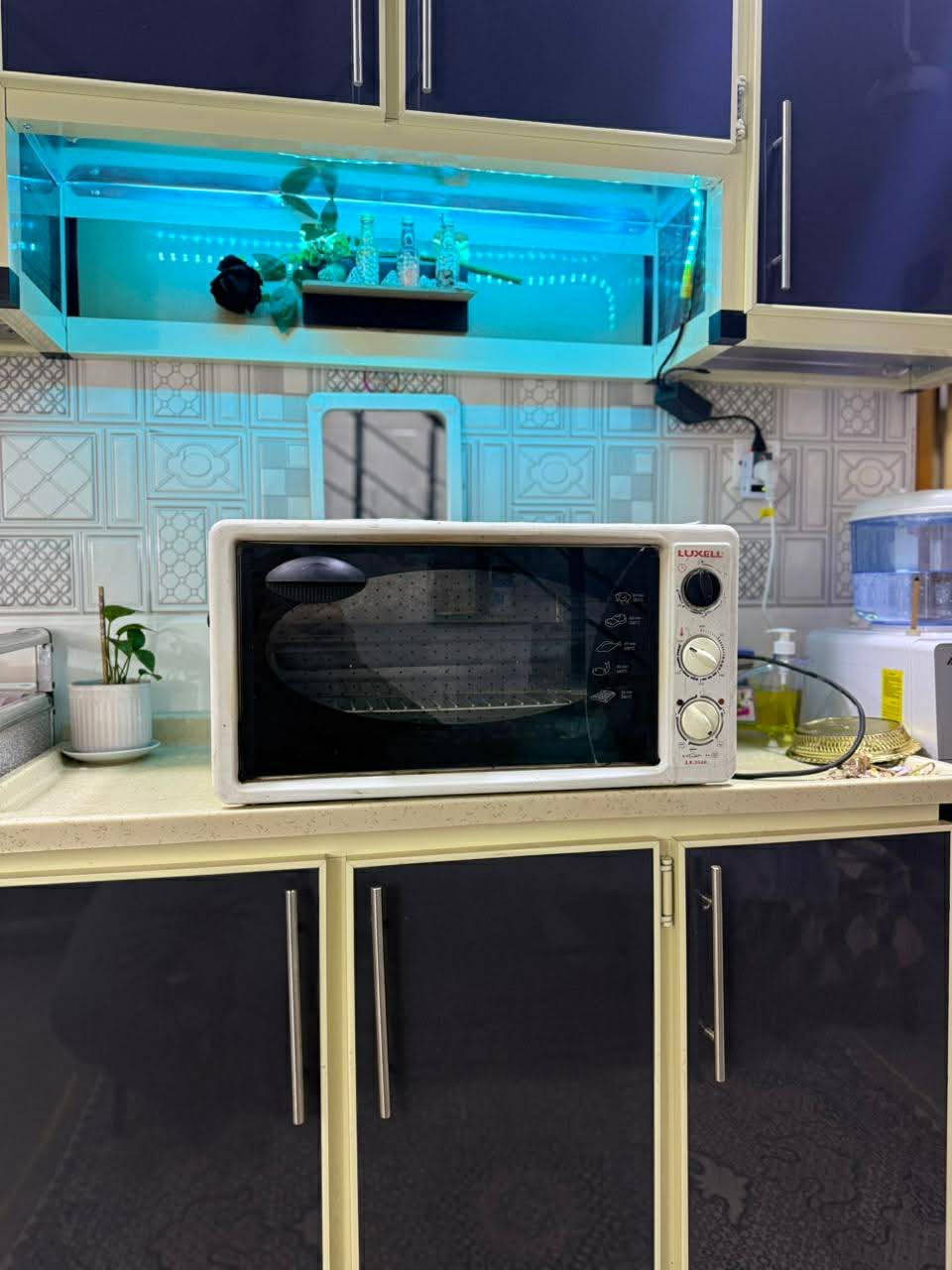 اغراض منزليه للبيع استخدام قليل وكلهن شغالات فقط جهاز الجري يحتاج تصليح للاستفسار الاتصال على الرقم 

***********  المكان بغداد
