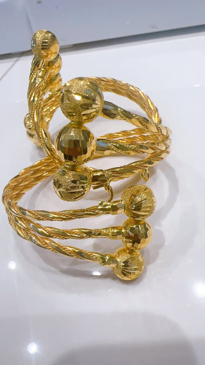 سلام عليكم ورحمه الله متاح في السعودية الرياض 
موجود عندي ذهب عيار 24
مع فواتير وكامل أوراقه 
سعر الجرام 70 دولار  فقط 
اقل من سعر سوق في إضعاف كتير
البيع حصرا فوق 1000 جرام 
يتوفر خصم سعر للكمية
 وفحص صايغ 
تفاصيل اكتر تواصل واتس
0041766186372302124169679164094


**إذا كنت صاحب هذا الإعلان وتريد حذفه لأي سبب، رجاءا أرسل رسالة إلى الدعم الفني**