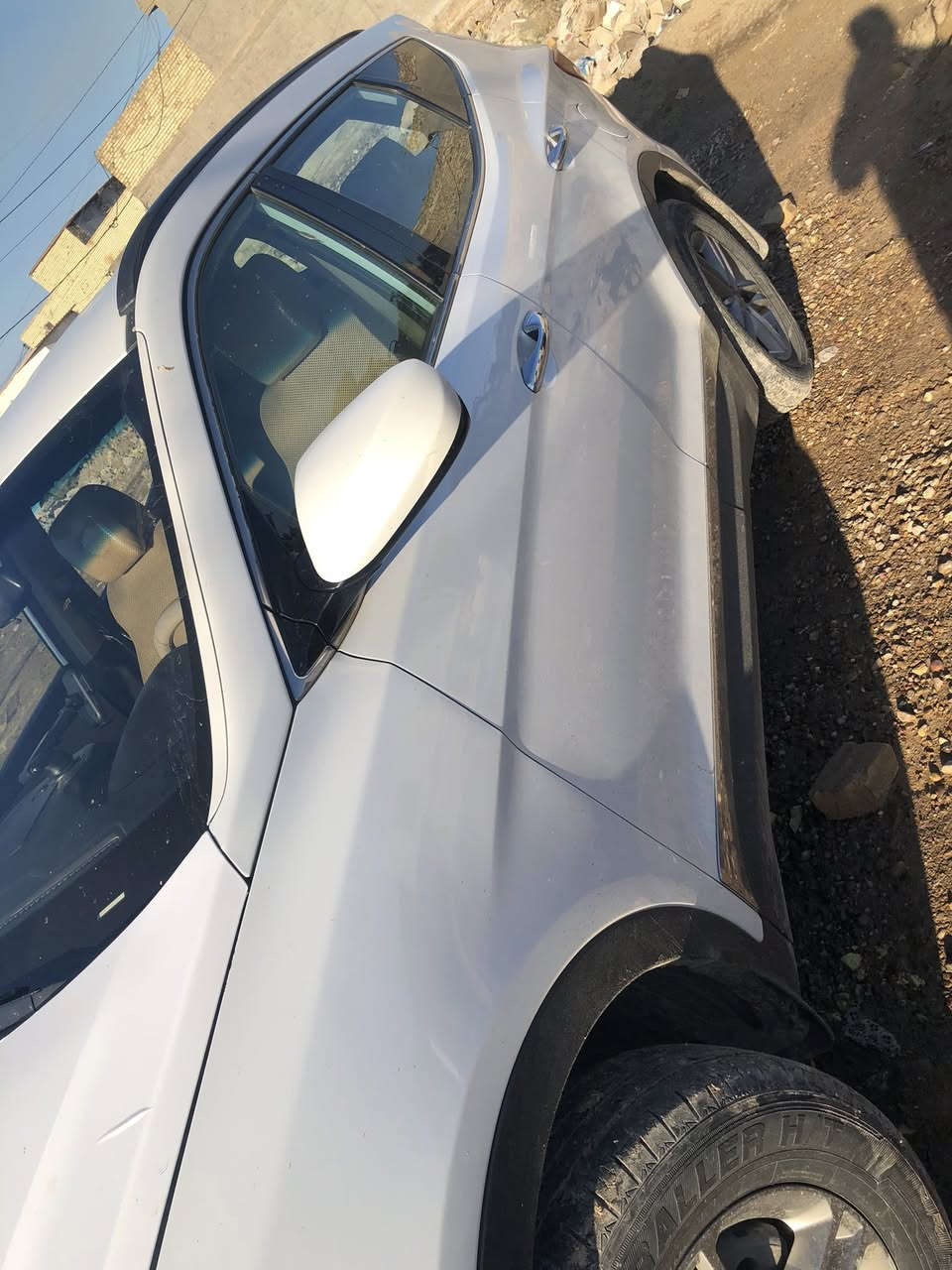 سلام عليكم سنتافيا 2017 باسمي مكينه ٤سلندر
 
حادثها بل بنيد قليل وبل جنطه قليل 

ب ١٤٥ مكاني بغداد المدينه الحميدية 

***********
