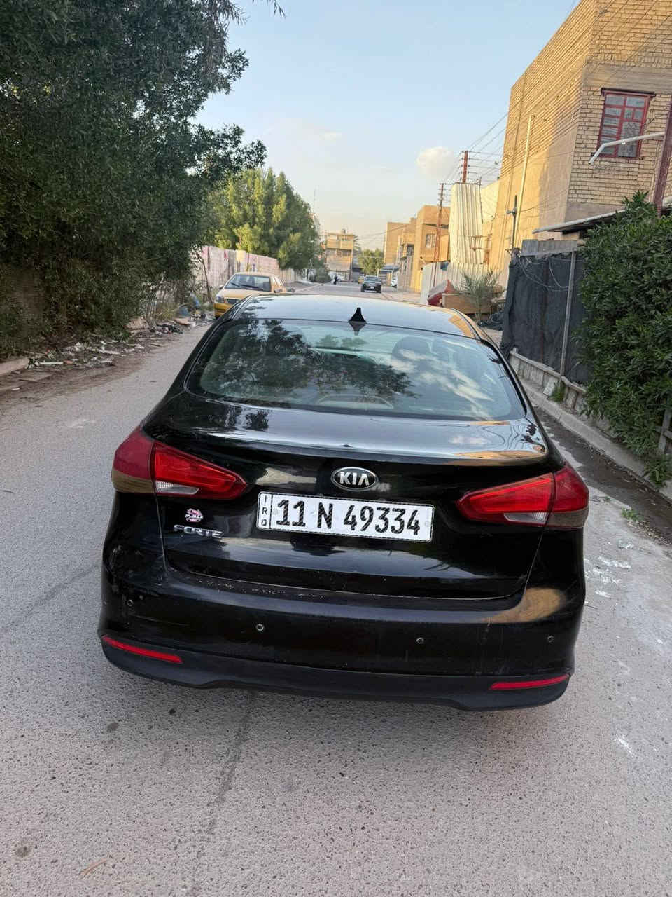 كيا فورتي 2017 بيها صبغ قطعه وحده و3 قطع تبديل نفس الون جاهزه مكينه وكير وتبريد وتخم تاير 
عنواني بغداد حي العامل 
السعر 105 وبيها مجال  
*********** بغداد, العراق
