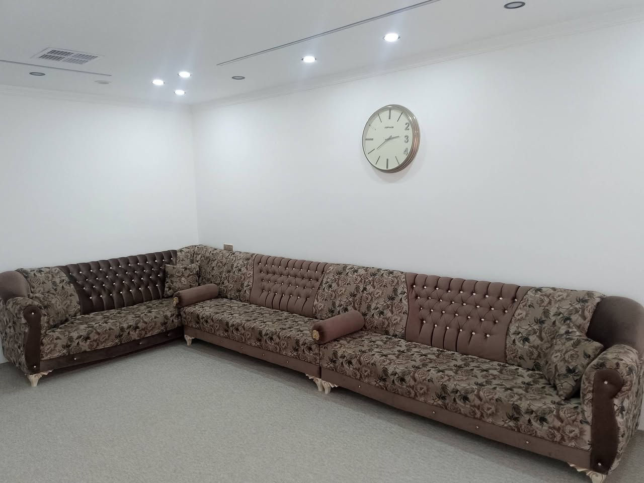 سلام عليكم ئه م تاقم قه نه فه بو فروشتن ده ست كردي اصله ماشاء الله هه ر لوكه زور كه م به كار هاتوه 12 نه فه ريه خاوني 700 هه زاريش بي داوه نرخي ئيستا 230 هه زاره قياسي هه موي 7 مه تروه 25 سنتيمه هه ركه سيك ويستي تيل بو خاوني به كه *********** شوين كه لار
