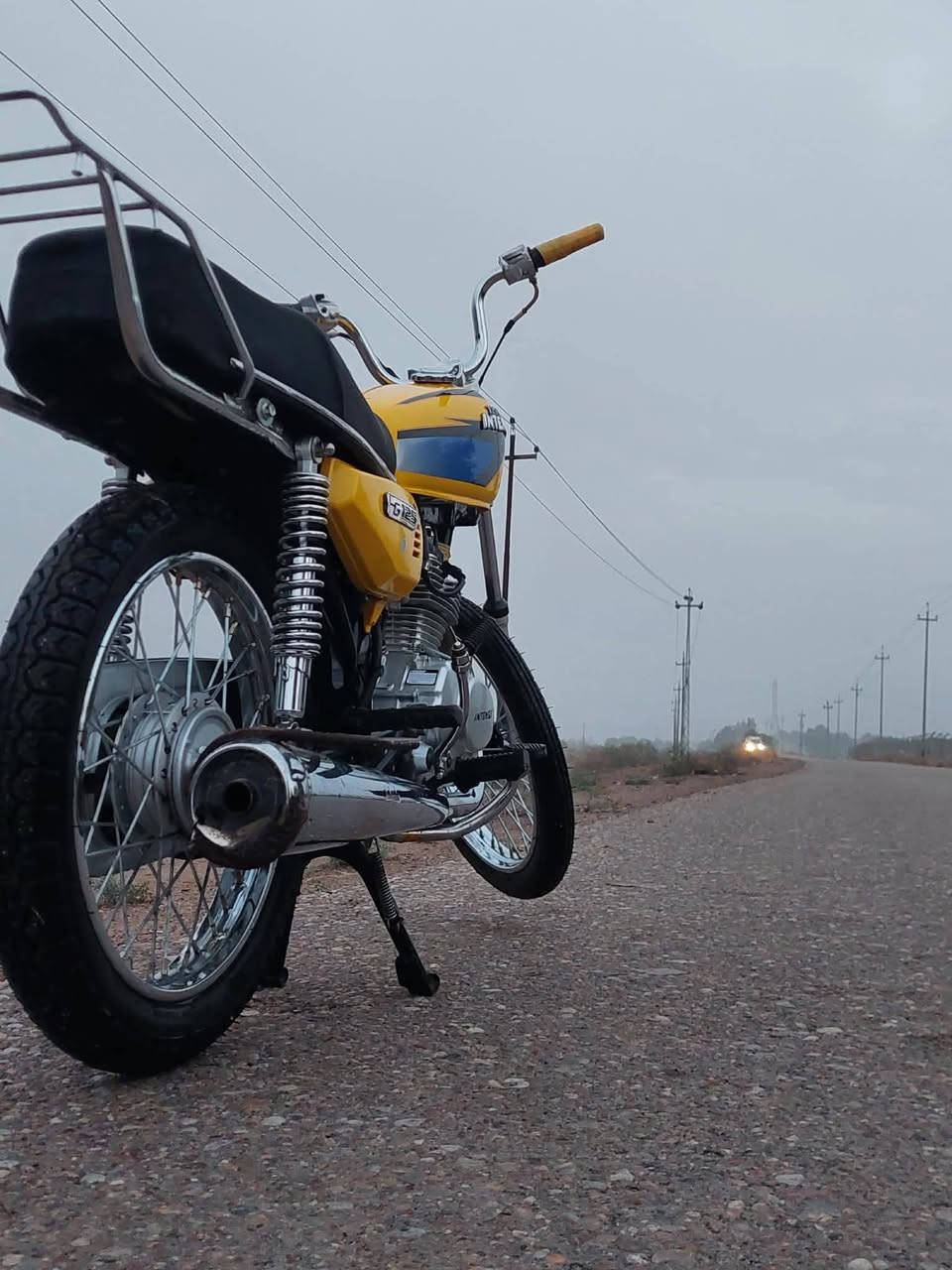 دراجه للبيع أوراق سكنر لاستفسار عله رقم ***********
