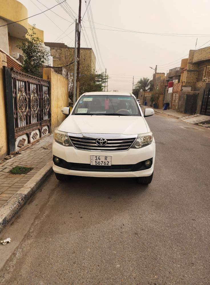 السلام عليكم تيوتا فورشنل خليجي 2014 باسمي سياره جاهزه من كلشي اربعه سلندر سونارهابالصور السعر 168 مجال قليل*********** مكاني البصره
