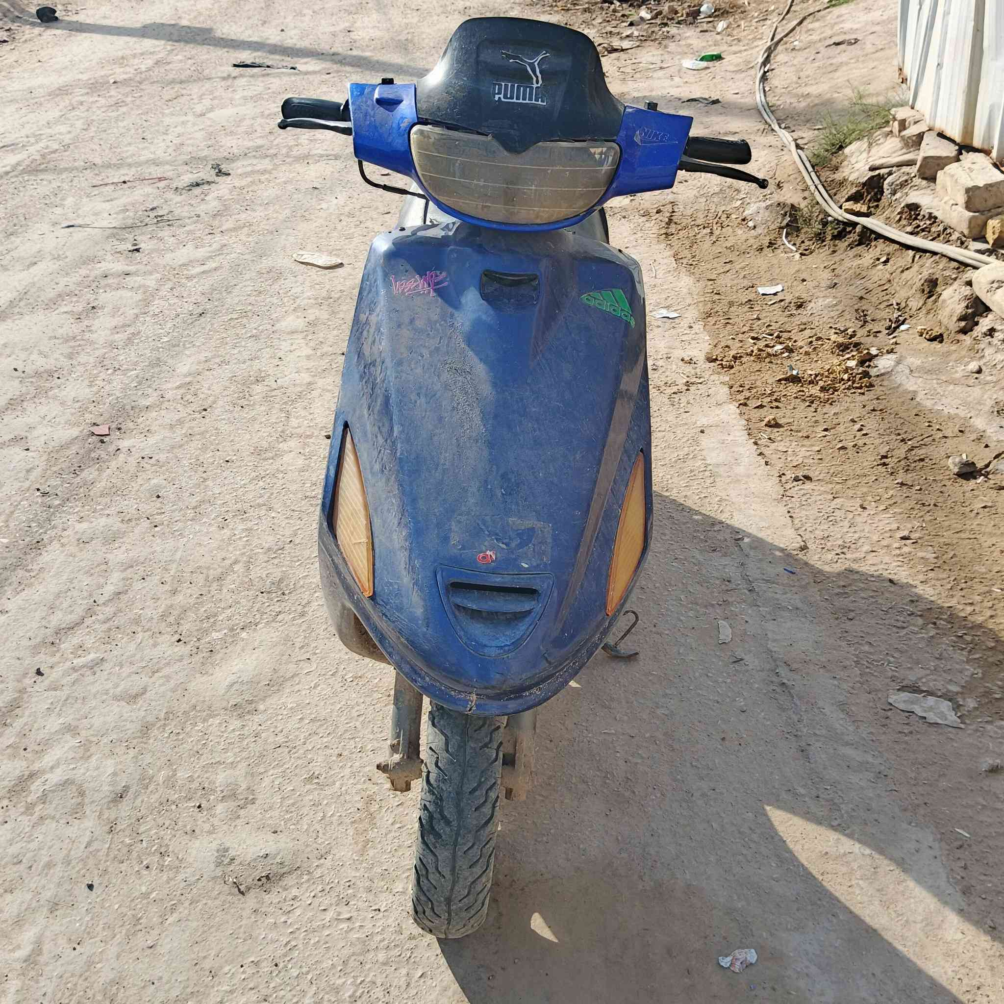 دراجه فراشه للبيع السعر 225وبيها مجال مكان دوانيه الشراي يتصل***********
