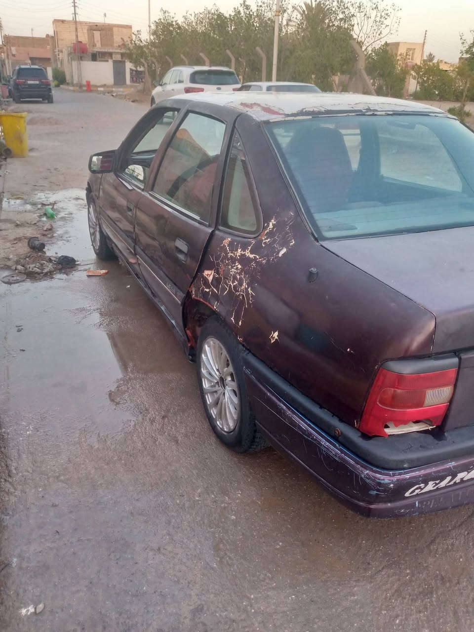 سياره للبيع اوبل فيكترا موديل 91 جاهزه مكين كير مكفولات بدون راعي اتكفل سرقه او عشاير سعرها 12 بيها مجال للشري مكاني ناصريه الغراف شراي ينتصل وأنه بخدمته ***********
